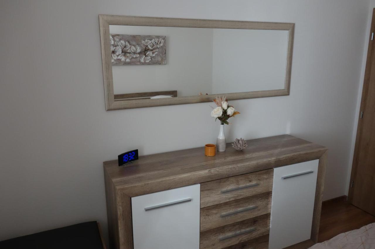 Apartmany Rubin Nesvady Exteriör bild