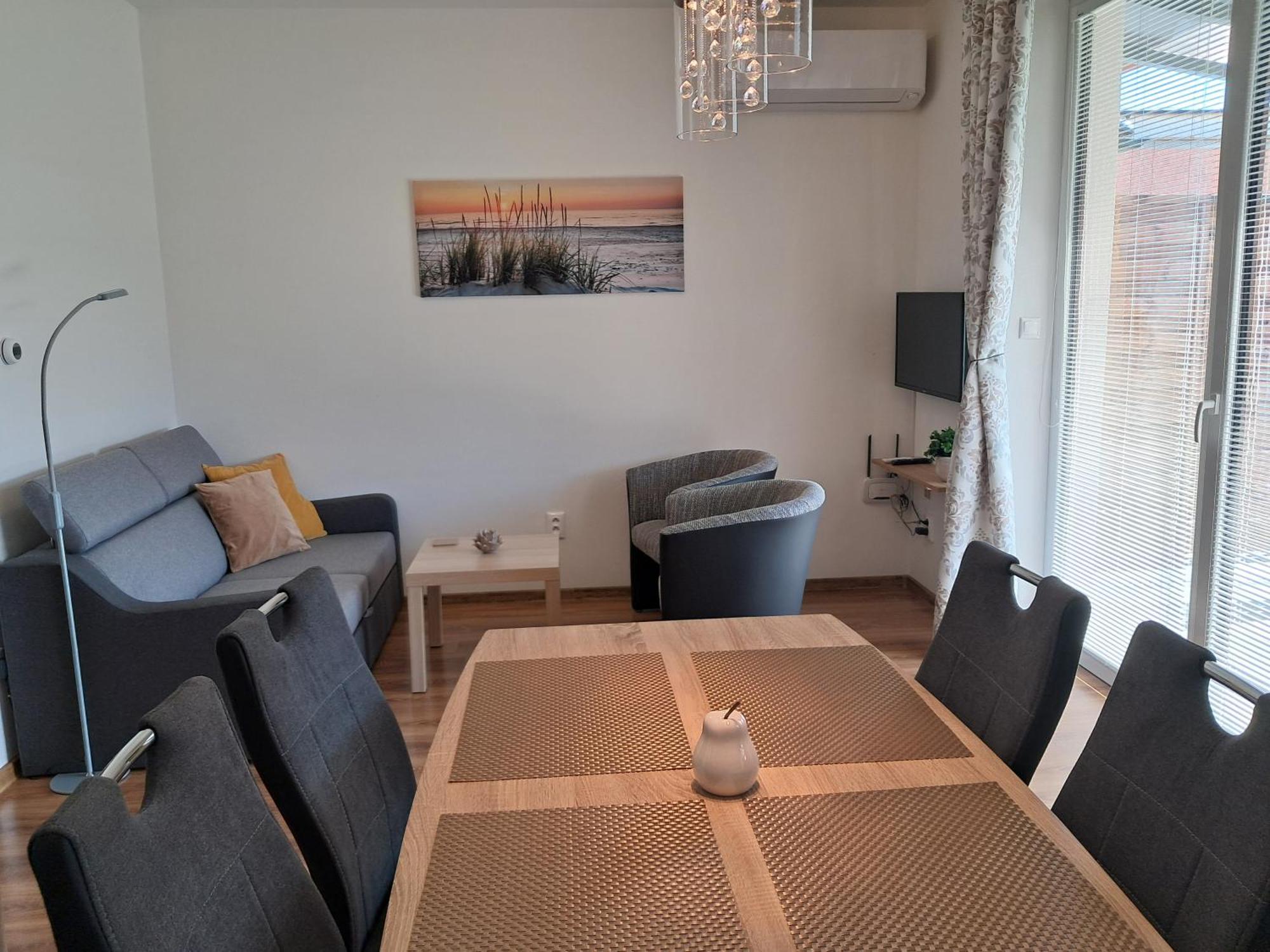 Apartmany Rubin Nesvady Exteriör bild
